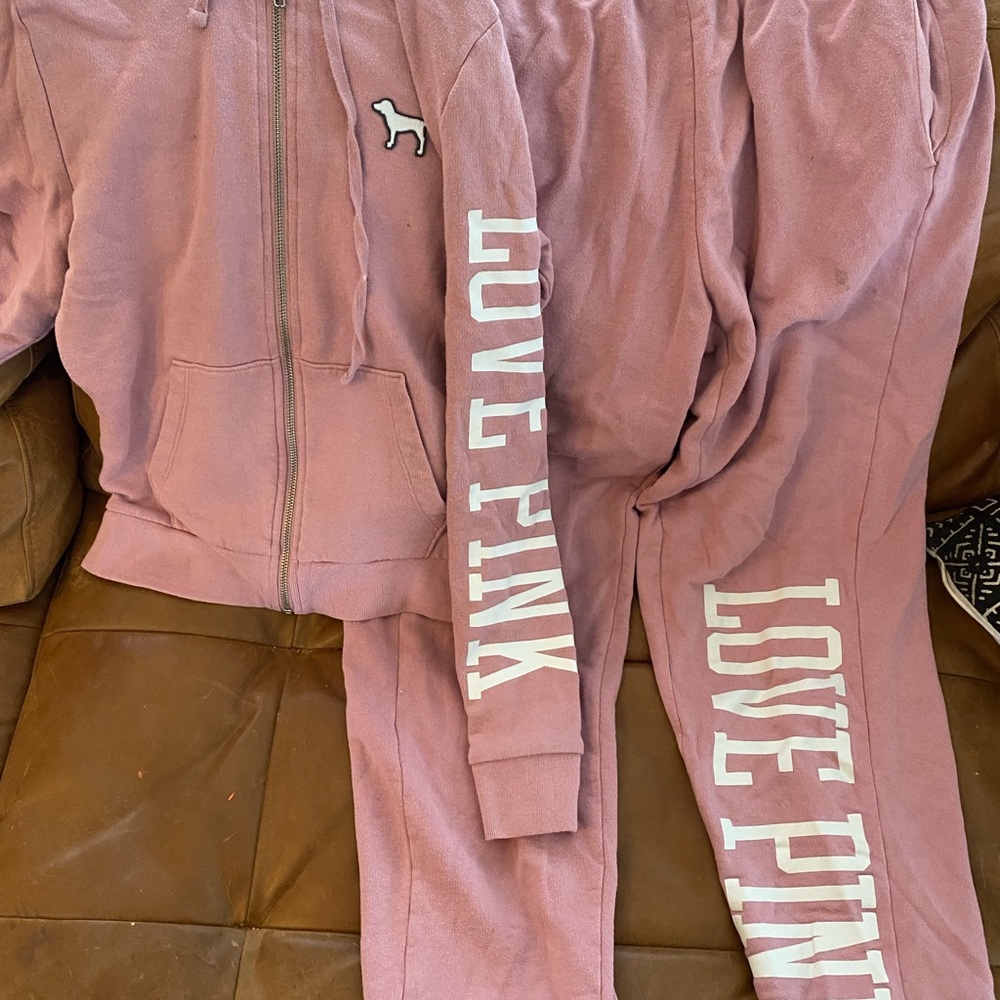 Victoria’s Secret PINK XS/S sweatpants and zip up hoodie jogger set